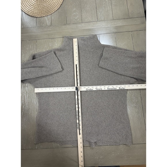 Vince Sweater Womens Large Oatmeal Wool Cashmere Mock Neck Ribbed Knit Classic - Picture 5 of 8